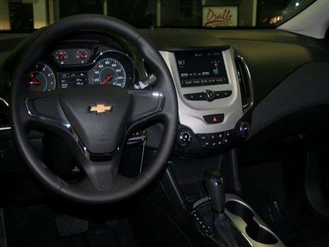 2017 Chevrolet Cruze LS Auto 4dr Sedan W/1sb